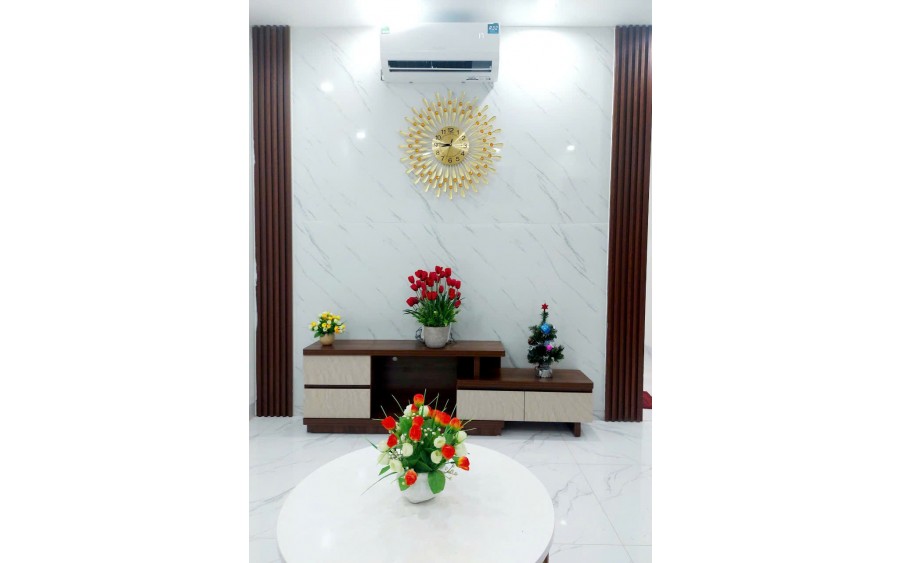 CHO THUÊ MBKD NHÀ HÀNG, CÀ PHÊ MẶT PHỐ CẦU GIẤY 50M2, 1.5 TẦNG, MT 4M, 15 TRIỆU (CÓ TL)